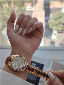 ساعت زنانه مارک MICHAEL KORS رنگ ثابت تقویم دار طرح سه موتوره کیفیت عالی دارای رنگبندی کد 1923664