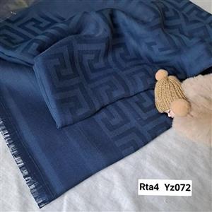 روسری ژاکارد نخ Rta4 Yz072  قواره 140 آبی سورمه ای ورساچ