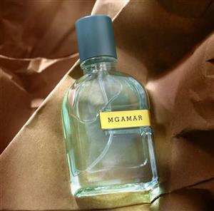 ادکلن بلک مارین مینیاتوری اسانس مگاماره