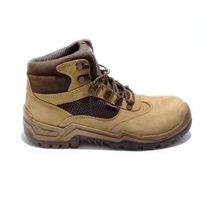 کفش ایمنی ساتر  مدل ولکان نبوک طلایی (کامپوزیت)
