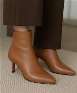 کفش زنانه نیم بوت مجلسی مدل سیندرلا ترند سال کد k012097