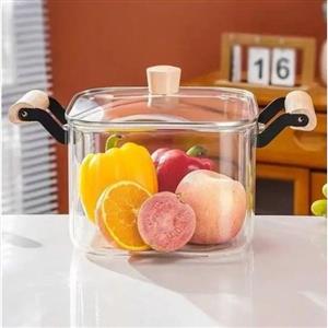 قابلمه پیرکس در طرح مربعی 