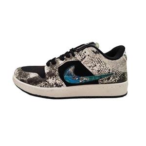 کفش پیاده‌روی مدل دراگون