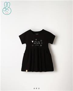 سارافن مشکی دخترانه I think برند آکو AKU