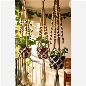 آویز گلدان مکرومه بافی زیبا در رنکهای سفید و شیری