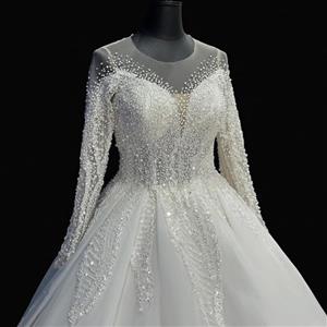 لباس عروس مروارید دوزی