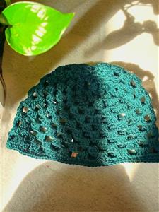 کلاه توری قلاب بافی  (مدل ساحل)