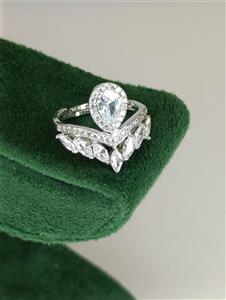 انگشتر فول نگین زنانه تاجی ژوپینگ xuping فری سایز جنس تیتانیوم