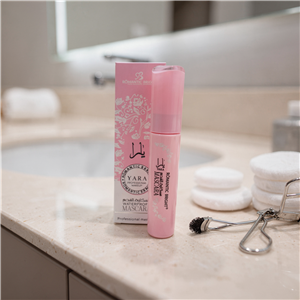 ریمل ضد آب یارا ROMANTIC BRIGHT® | حجم‌دهنده و ماندگار برای آرایش حرفه‌ای
