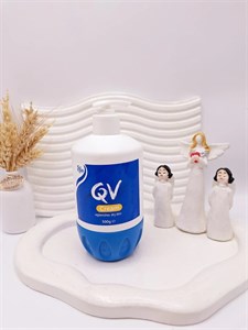 کرم مرطوب کننده پوست خشک کیو وی پمپی QV Cream حجم 500 گرم کد 2716