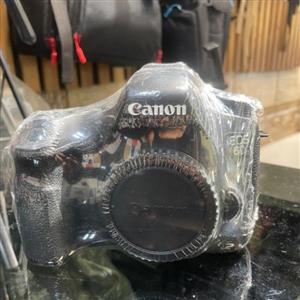 دوربین دست دوم عکاسی کانن Canon EOS 6D Body (20000 شات)
