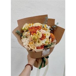دسته گل آچیلا و هورتانسیا برای روز مادر 4538
