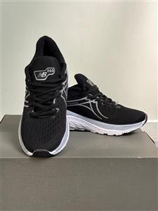 کتونی مردانه رانینگ NEW BALANCE 860 طوسی خط سفید کد 256803