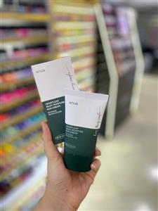 ضد آفتاب مرطوب کننده آنوا SPF50 حجم 50 میل