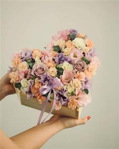 باکس گل تبریک برای دنیا آمدن نوزاد پسر