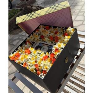 باکس گل نرگس و گل‌های ارکیده برای شب یلدا 253
