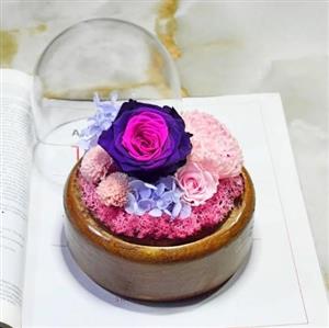 آیا گل رز جاودان برای کادو روز پزشک مناسب است؟