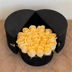 چگونه می‌توانم رز ساقه بلند برای مراسم‌های تبریک از کجا سفارش دهم؟