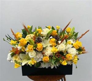 باکس گل تبریک برای نوزاد تازه متولد شده