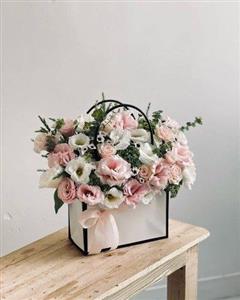باکس گل تبریک روز مادر برای خواهر