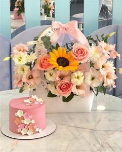 از کجا باکس گل و بادکنک برای جشن تولد کودک خریداری کنم؟