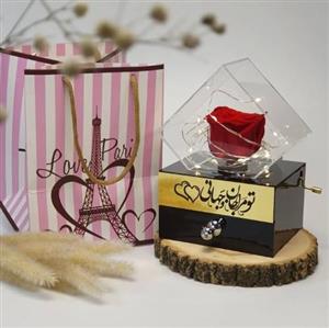 گل رز جاودان برای کادو به مادر چه ویژگی‌هایی دارد؟