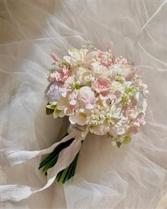 شرایط کنسلی سفارش دسته گل عروس چگونه است؟