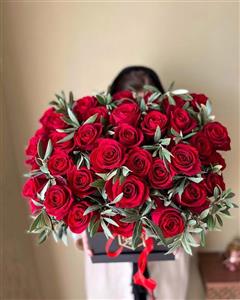 خرید گل با طراحی ساده و شیک برای انتصاب چگونه انجام می‌شود؟