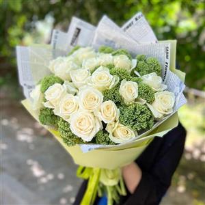 چطور می‌توانم دسته گل رسمی برای ارتقای مقام تهیه کنم؟
