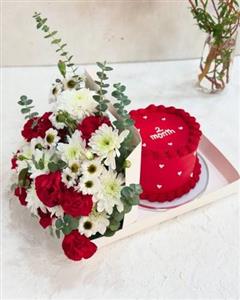 کیک تولد و باکس گل تبریک تولد نوه