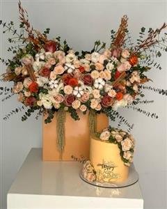 باکس گل و کیک تبریک تولد دختر 5 ساله