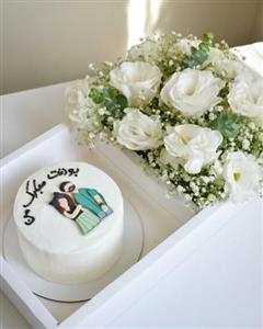 هدیه تولد همراه با گل و کیک برای مادر