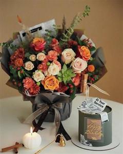 گل و کیک مناسب ماه تولد اردیبهشت چیست