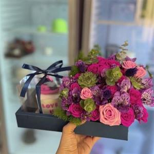 پک هدیه و کیک تولد با گل برای دختر 4 ساله