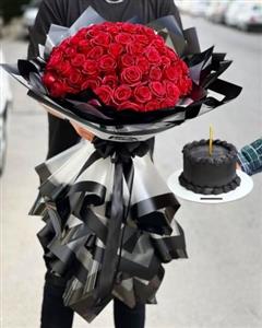 کیک تولد و باکس گل برای پسر 3 ساله