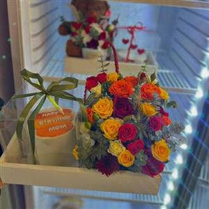 جدیدترین ایده برای خرید گل و کیک تولد