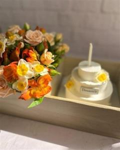 کیک تولد و باکس گل لاکچری برای عشقم