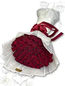 دسته گل رز عشق بی‌نهایت
