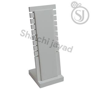 استند پلاک و زنجیر MDF با روکش پولیستر و چرم مصنوعی | استند ویترین طلا و بدلیجات