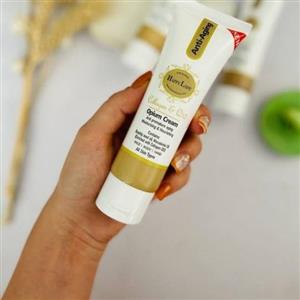 (انقضا:1405/05) کرم مرطوب کننده ضد پیری هپی لیدی حاوی کلاژن مناسب انواع پوست حجم 75میلی لیتر