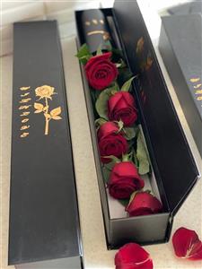 باکس گل با 5 شاخه گل رز هلندی قرمز ارزان