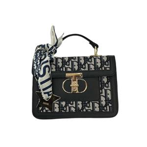 کیف دوشی زنانه دیور Dior جلو قفل کد 1577