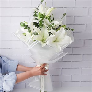 دسته گل طبیعی گل بازار مدل لیلیوم گیتا