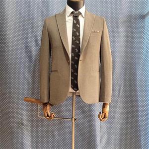 تک کت اسپرت با برند PIOUS  دوخت عالی پارچه سکو طرح ایتالیایی ضمانت دوخت وتنپوش فوق العاده عالی 