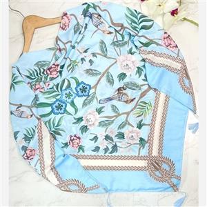 روسری نخی زنانه و دخترانه نخ فلورانس طرح گلاره آبی قواره بزرگ 130