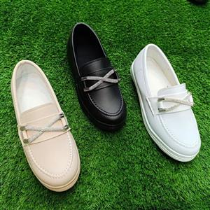 ونس کالج ضربدری-اسپرت راحتی با تخفیف ویژه نرم و سبک0