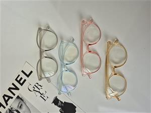 عینک بلوکات نیم گرد اسپورت مناسب خانم ها و آقایان