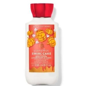 لوسیون بدن پامپکن سورل کیک Pumpkin swirl cake