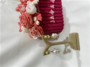 گوشواره آویز مروارید طرح گل