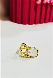 انگشتر استیل مینیمال طلایی طرح مروارید باروک